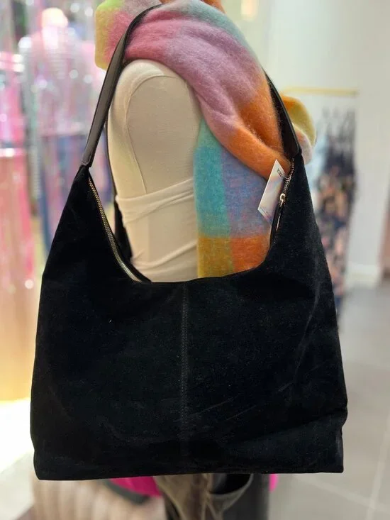 NWT Park and Buzz Midtown Faux Suede Boho Bag - Picture 3 of 5